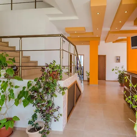Family 2Bedroom Apartment With In Dafinka Ge * ラヴダ