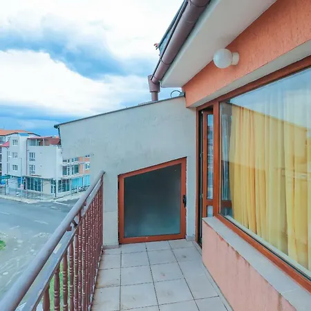 Family 2Bedroom Apartment With In Dafinka Ge * ラヴダ