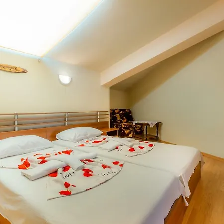 Hébergement de vacances Family 2Bedroom Apartment With In Dafinka Ge